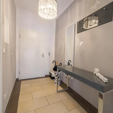 Apartment 4 You